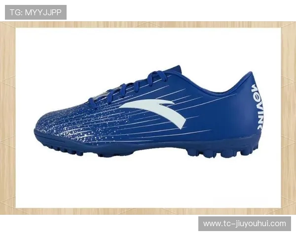 皮球鞋与足球鞋的性能对比与选择指南 适合不同场景的运动鞋推荐